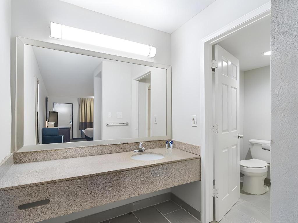 Rodeway Inn Lumberton Luaran gambar