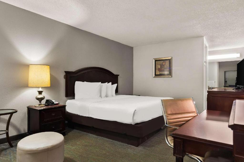 Rodeway Inn Lumberton Luaran gambar