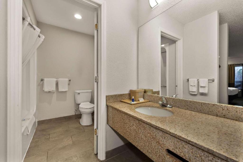 Rodeway Inn Lumberton Luaran gambar
